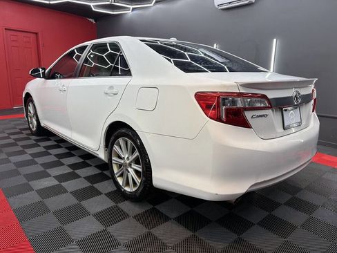 Used 2012 Toyota Camry XLE image 6