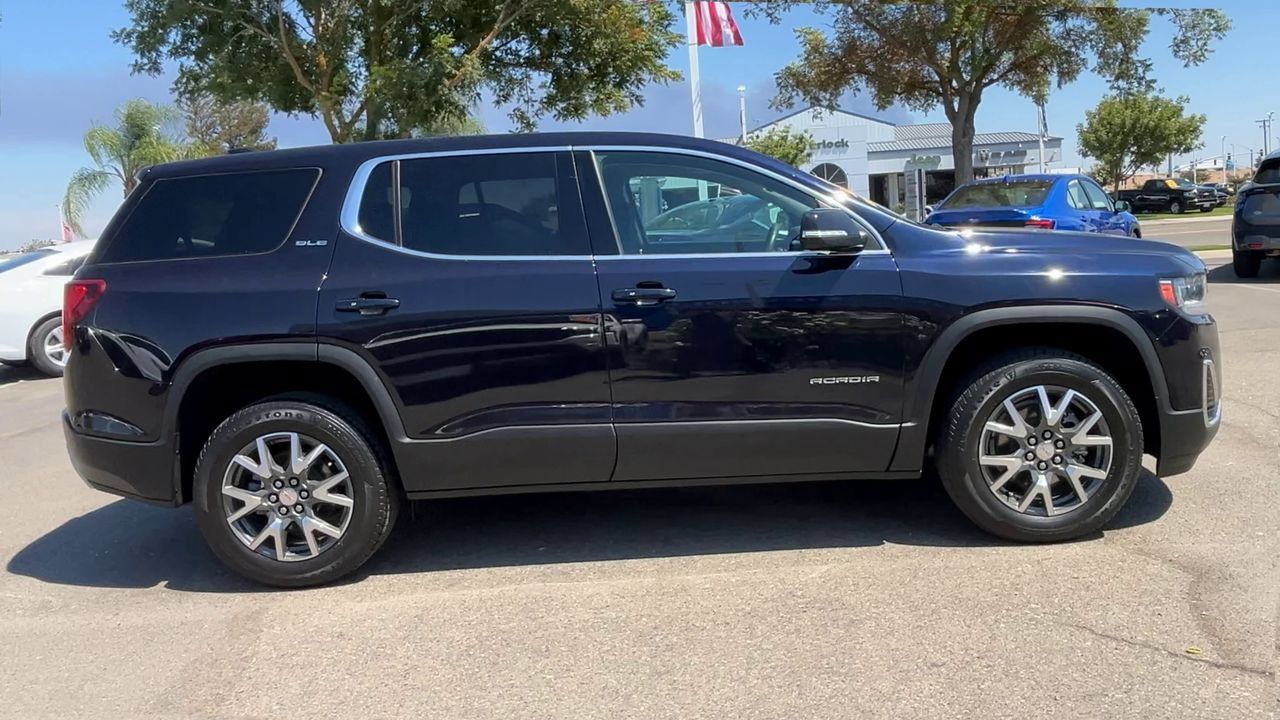 Used 2022 GMC Acadia SLE AWD/4WD image 8