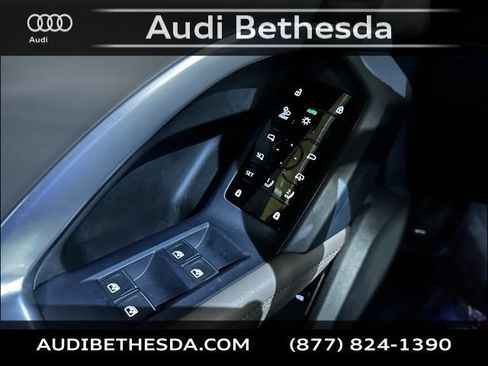 Used 2025 Audi Q5 Premium Plus w/ Premium Plus AWD/4WD image 15