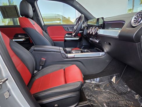 Certified 2022 Mercedes-Benz GLB 250 image 20