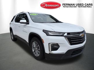 Used 2023 Chevrolet Traverse LT FWD video 1