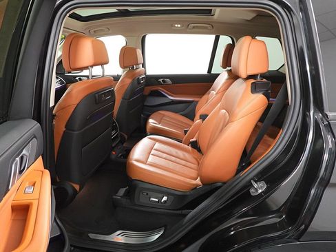 Used 2020 BMW X7 xDrive40i image 25