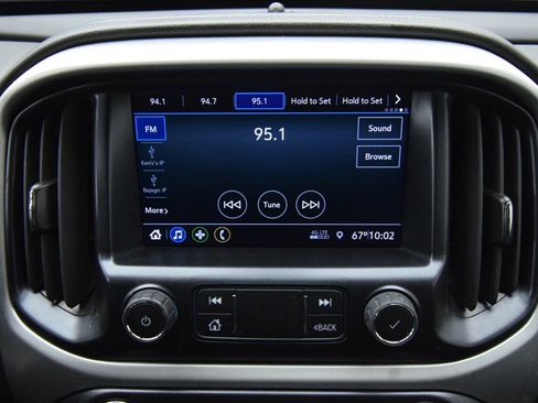 Used 2022 GMC Canyon Elevation w/ Elevation Premium Package AWD/4WD image 15
