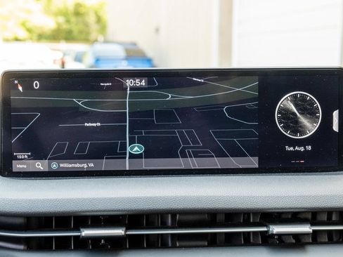 Used 2022 Genesis GV70 3.5T Sport AWD/4WD image 19