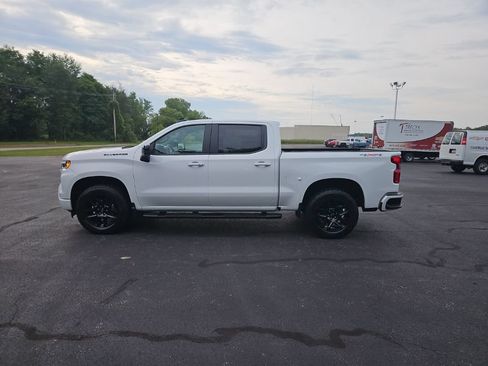 Used 2025 Chevrolet Silverado 1500 RST w/ Convenience Package II AWD/4WD image 3