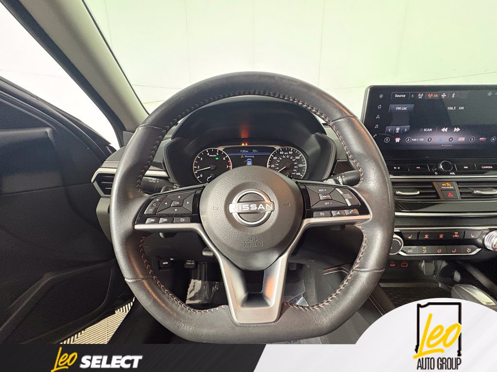 Used 2024 Nissan Altima 2.5 SR w/ SR Premium Package FWD image 12