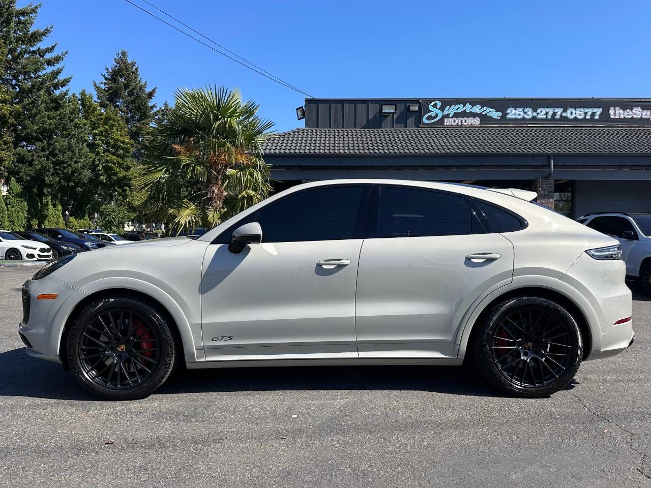 Used 2021 Porsche Cayenne GTS AWD/4WD image 3