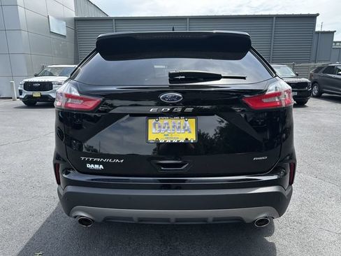 Certified 2023 Ford Edge Titanium AWD/4WD image 6