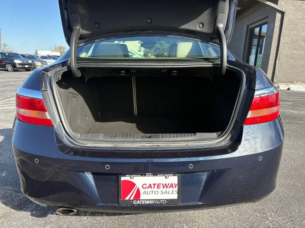 Used 2016 Buick Verano Leather w/ Experience Buick Package FWD image 9