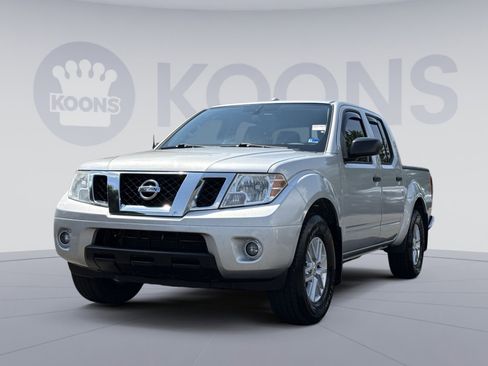 Used 2017 Nissan Frontier SV w/ SV Value Truck Package RWD image 1