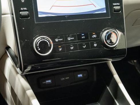 Used 2022 Hyundai Tucson SEL w/ Cargo Package FWD image 16