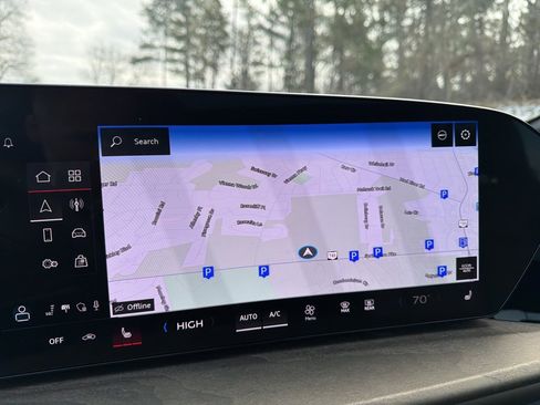 Certified 2025 Audi Q5 Premium w/ Convenience Package image 11