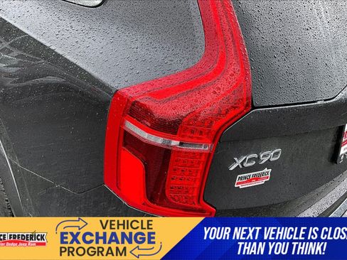 Used 2024 Volvo XC90 B5 Plus AWD/4WD image 26
