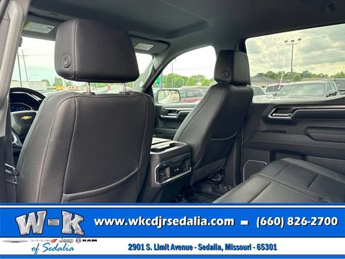 Used 2023 Chevrolet Silverado 1500 LTZ AWD/4WD image 29