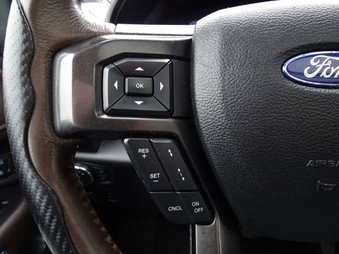 Used 2021 Ford Expedition Max King Ranch image 24