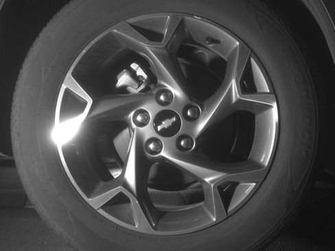Used 2025 Chevrolet Trax LT w/ LT Convenience Package FWD image 15