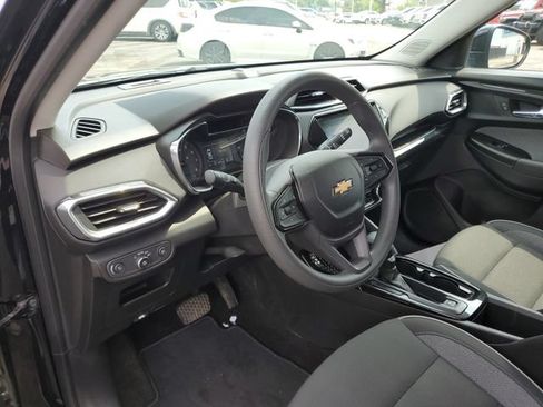 Certified 2023 Chevrolet TrailBlazer LT w/ Convenience Package AWD/4WD image 10