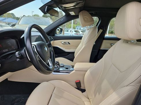 Used 2022 BMW 330i xDrive Sedan w/ Premium Package 2 image 7