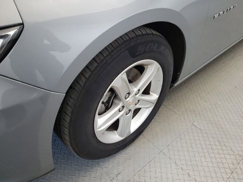 Used 2023 Chevrolet Malibu LS FWD image 31