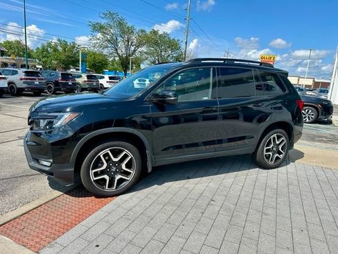 Used 2023 Honda Passport Elite image 3