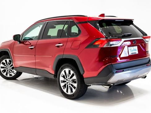 Used 2020 Toyota RAV4 Limited w/ Limited Grade Weather Package AWD/4WD image 28