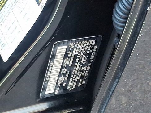 Used 2019 Nissan Rogue Sport S image 24