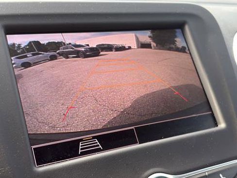 Used 2022 Chevrolet Equinox LS AWD/4WD image 28