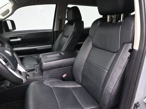 Used 2020 Toyota Tundra SR5 w/ SR5 Leather Package AWD/4WD image 19