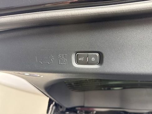 New 2025 Lincoln Navigator L Reserve w/ Jet Appearance Package image 30