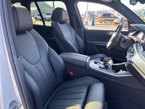 Used 2019 BMW X5 xDrive40i w/ Premium Package 2 image 34