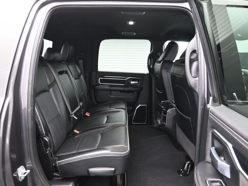 Used 2022 RAM 2500 Laramie w/ Night Edition image 11