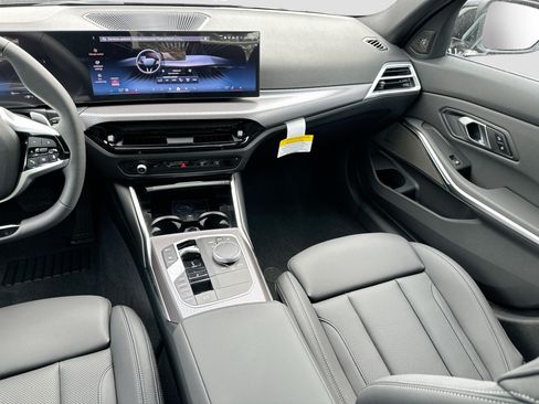 New 2026 BMW 330i Sedan w/ Convenience Package RWD image 18