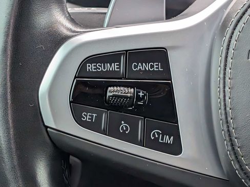 Used 2022 BMW X5 xDrive40i w/ M Sport Package AWD/4WD image 20