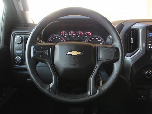 Used 2021 Chevrolet Silverado 2500 Custom w/ Custom Value Package image 32