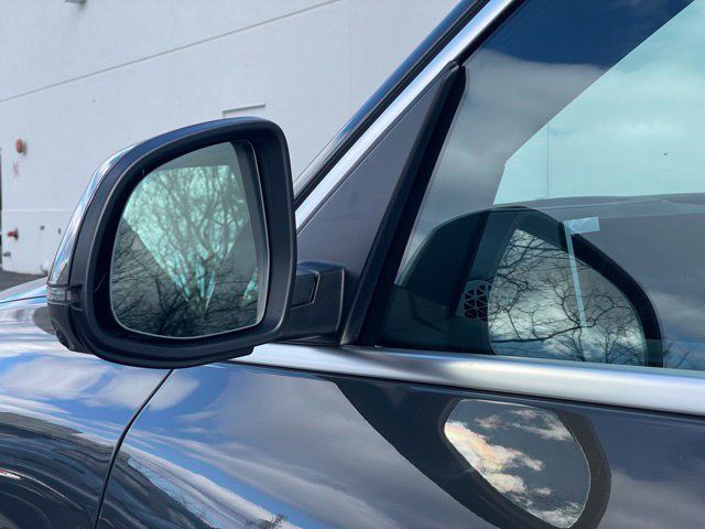 Used 2026 BMW X5 xDrive40i w/ Premium Package AWD/4WD image 29