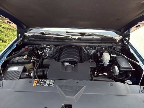Used 2017 Chevrolet Silverado 1500 LTZ Z71 AWD/4WD image 45