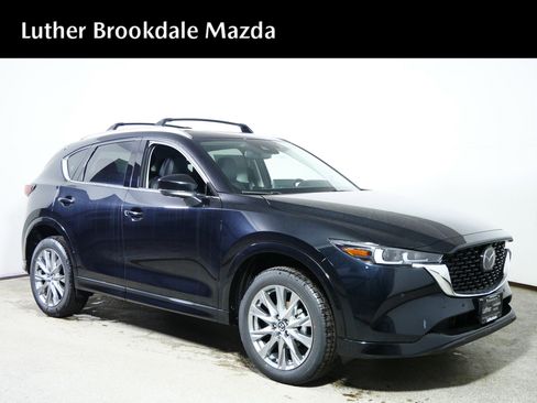 New 2025 MAZDA CX-5 AWD 2.5 S w/ Premium Plus Pkg image 1