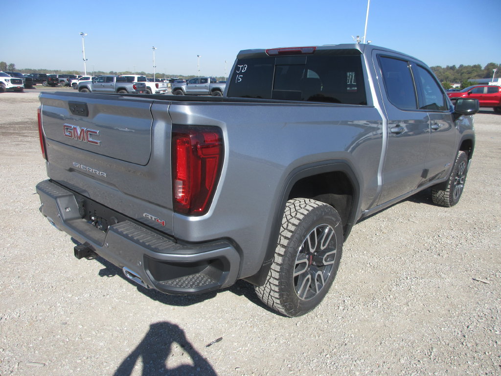 New 2026 GMC Sierra 1500 AT4 w/ AT4 Premium Package AWD/4WD image 4