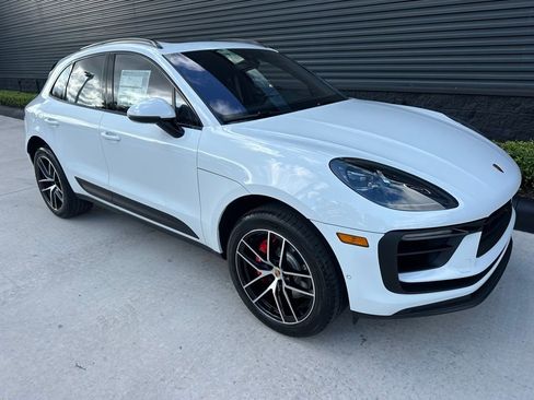 Used 2026 Porsche Macan S AWD/4WD image 11