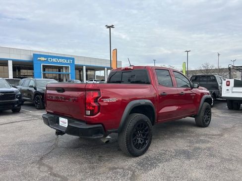 Used 2024 Chevrolet Colorado Trail Boss image 3