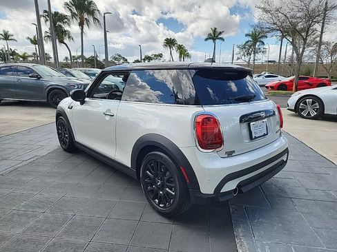 Used 2024 MINI Cooper 2-Door Hardtop image 12