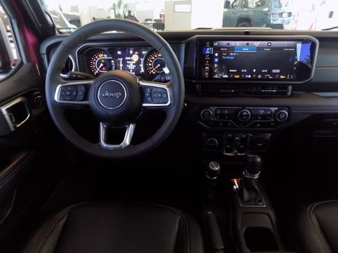 Certified 2024 Jeep Wrangler Unlimited Sahara AWD/4WD image 11