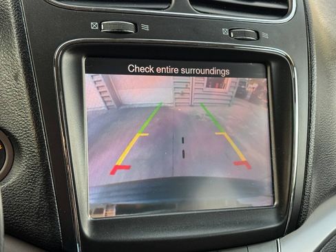 Used 2019 Dodge Journey Crossroad AWD/4WD image 27