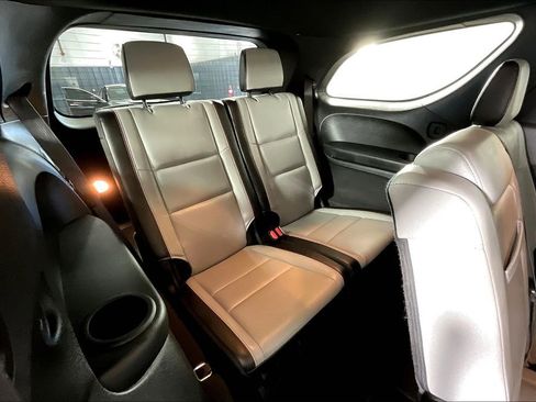 Used 2024 Dodge Durango GT image 39