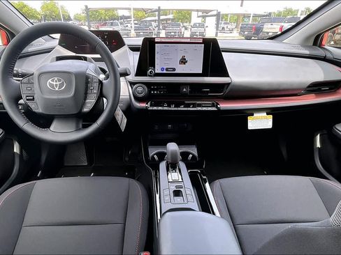 New 2026 Toyota Prius Plug-In Hybrid FWD image 5