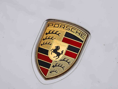 Used 2017 Porsche 718 Boxster S RWD image 32