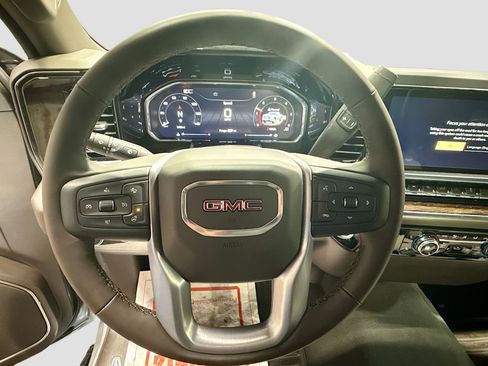 New 2026 GMC Sierra 1500 SLE w/ Preferred Package image 11