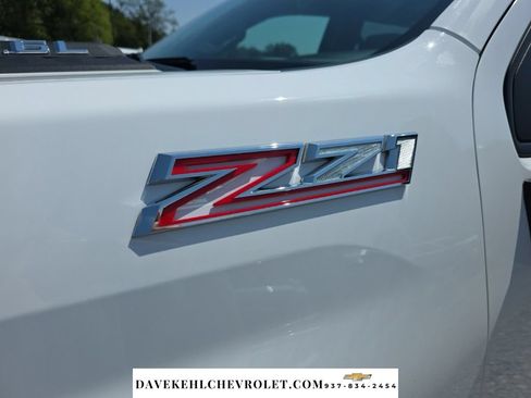 Used 2025 Chevrolet Silverado 2500 Custom w/ Custom Value Package AWD/4WD image 39