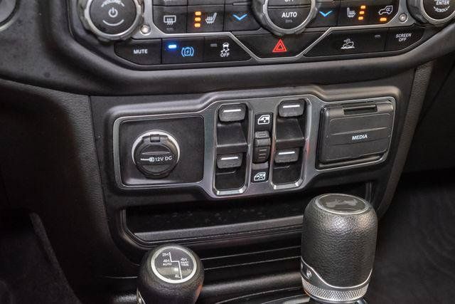 Certified 2023 Jeep Wrangler Unlimited w/ Cold Weather Group AWD/4WD image 22