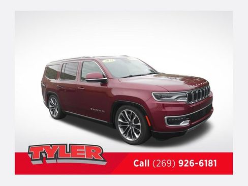 Used 2022 Jeep Wagoneer Series III w/ Premium Group I AWD/4WD image 1